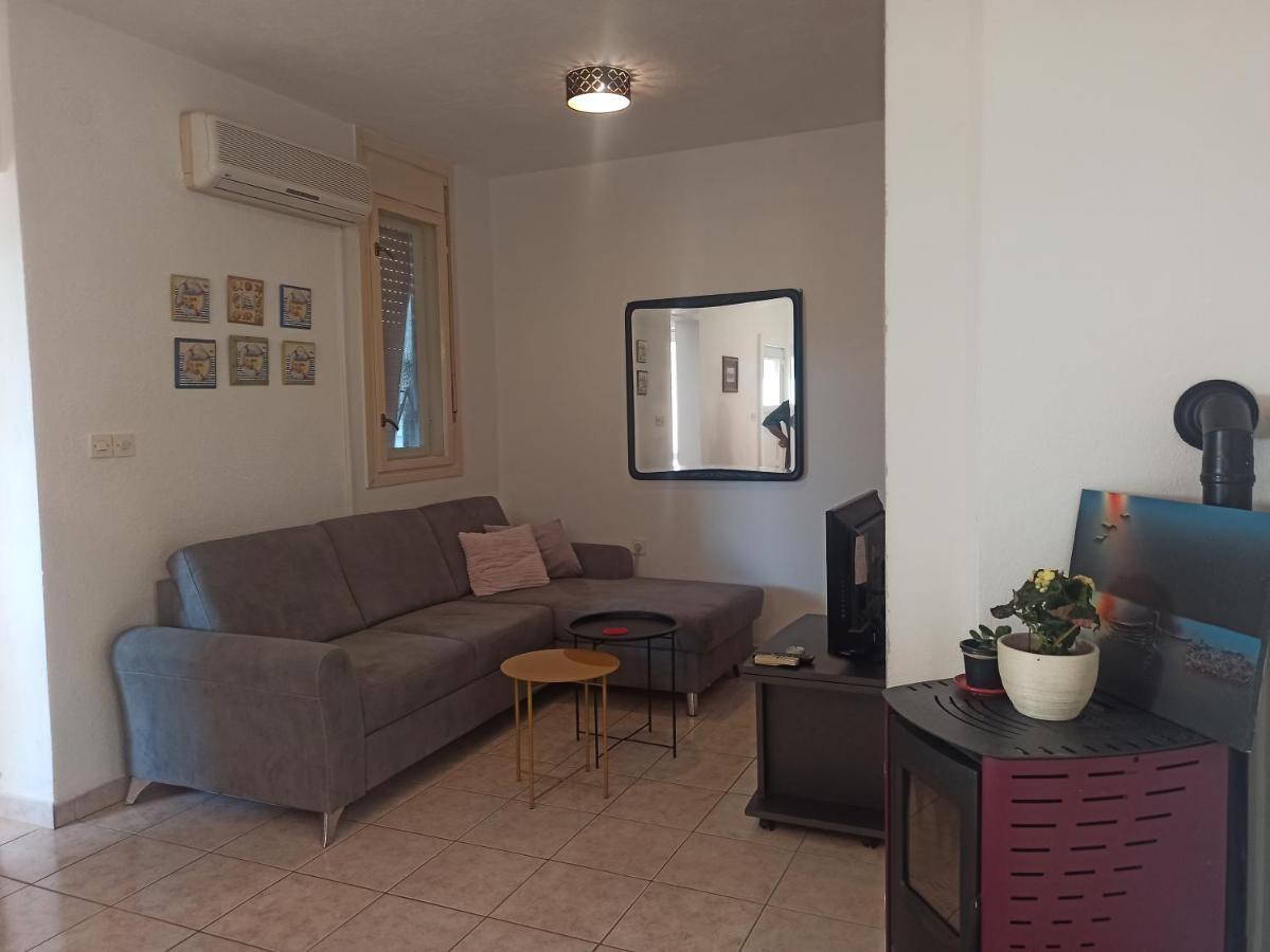 Boris Apartment Kozino Luaran gambar